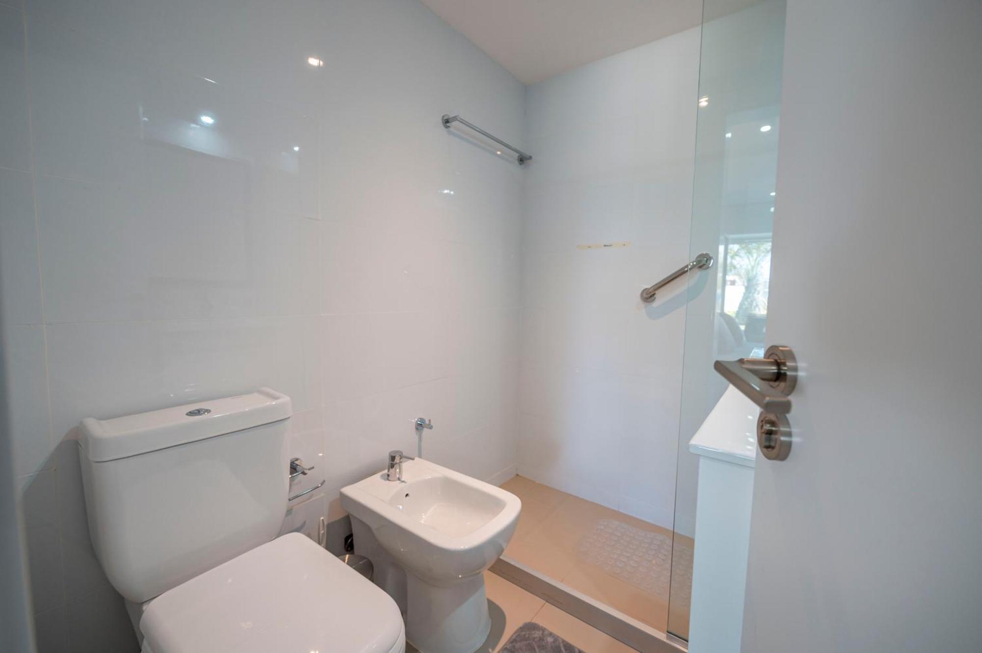 Syrah Premium B2 - Vistas Al Parque By Depptoe Apartment Punta del Este Bilik gambar